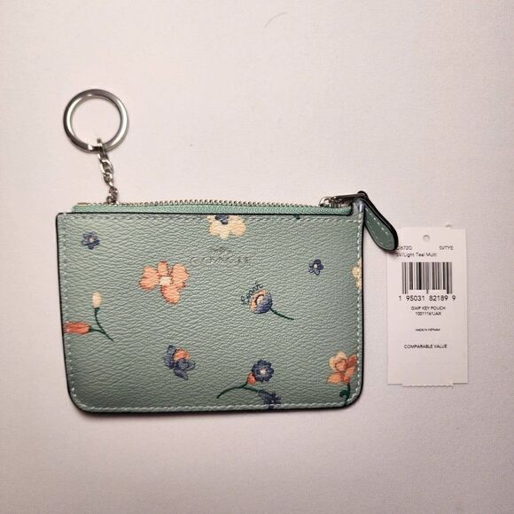 NWT Coach CI672G Key Pouch With Mystical Floral Print - Picture 1 of 4
